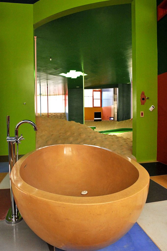 Bioscleave House (Lifespan Extending Villa), Interior, bathroom